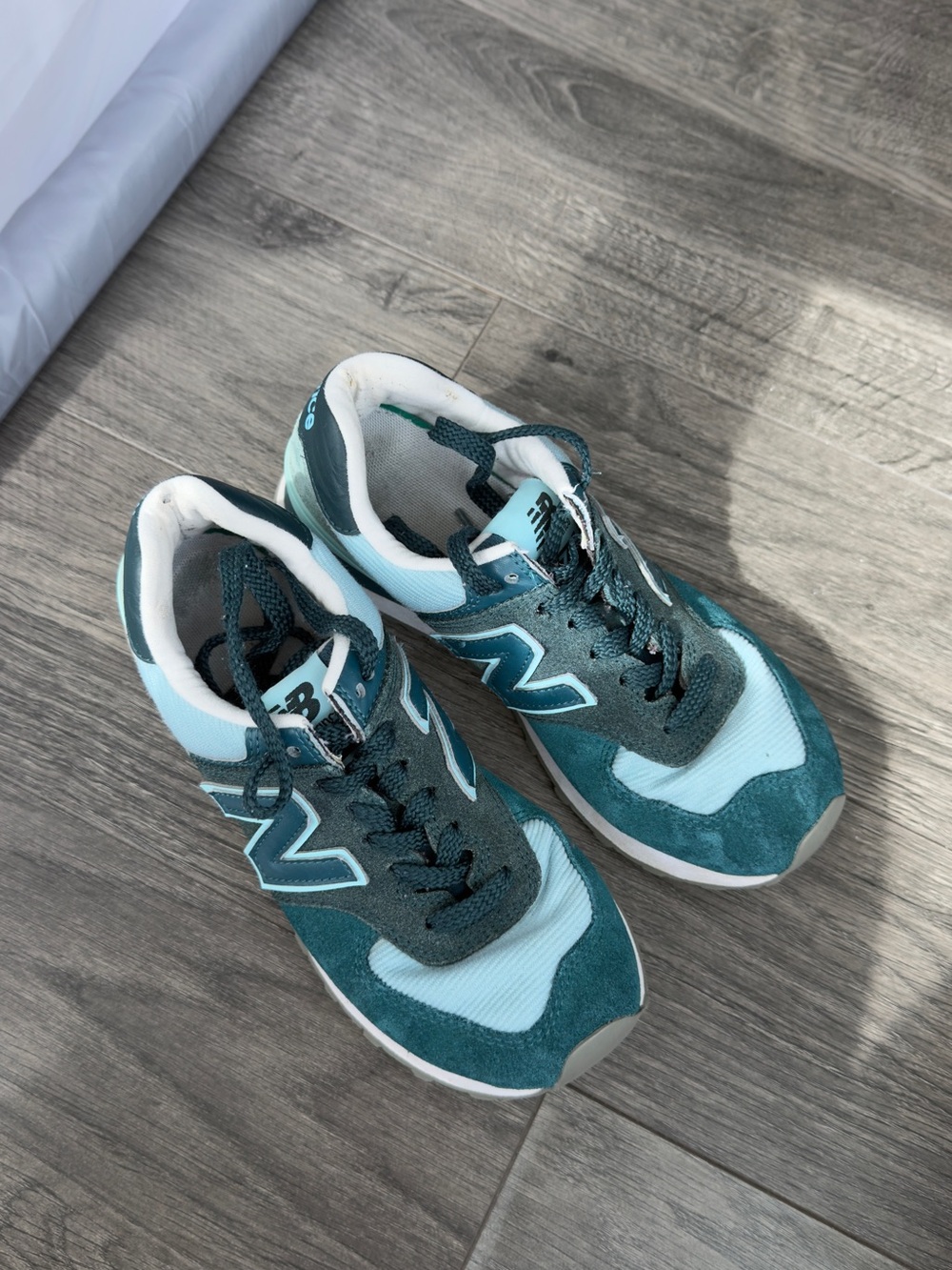 New Balance Women's Teal and Light Aqua Lace-Up Athletic Sneakers